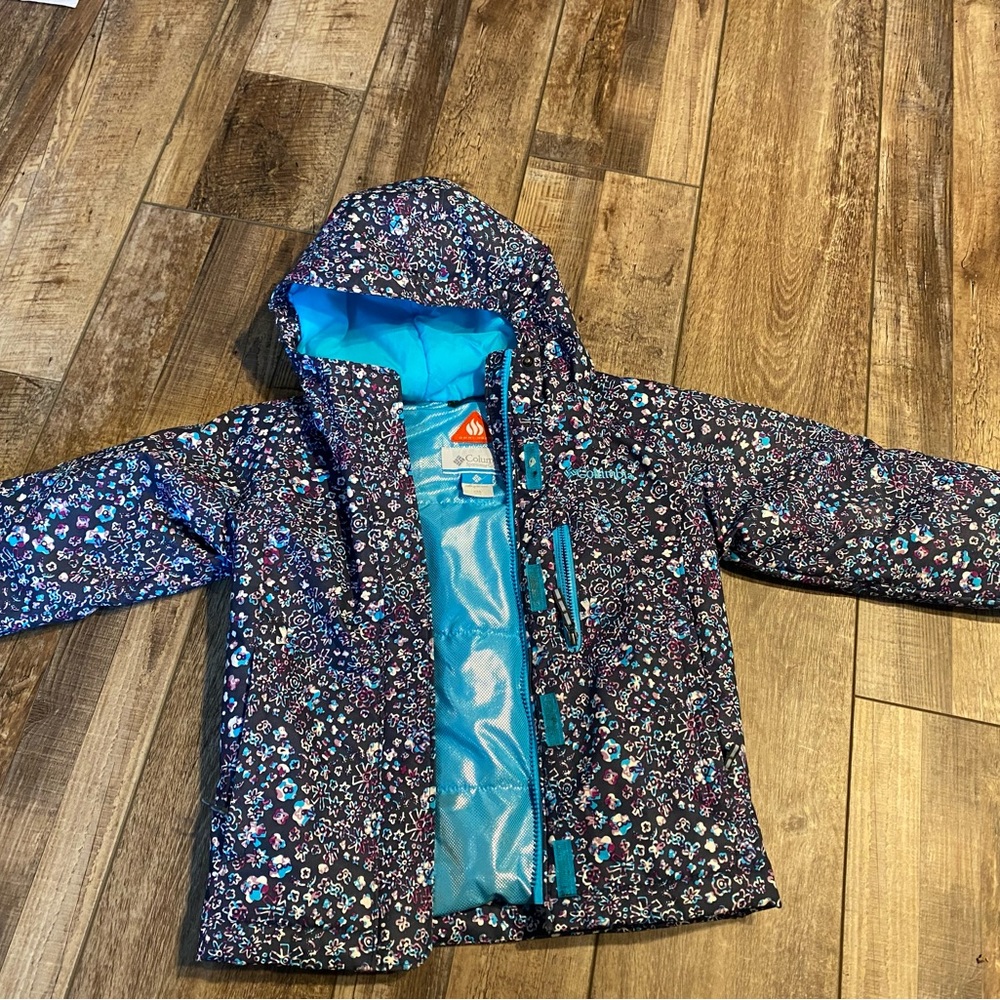Columbia Multicolor Floral Hooded Jacket with Blue Lining  size 4/5
